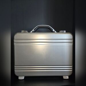 Alienware Alx Aluminum Laptop Case - EXTREMELY RARE - Matias Laptop Armor NEW